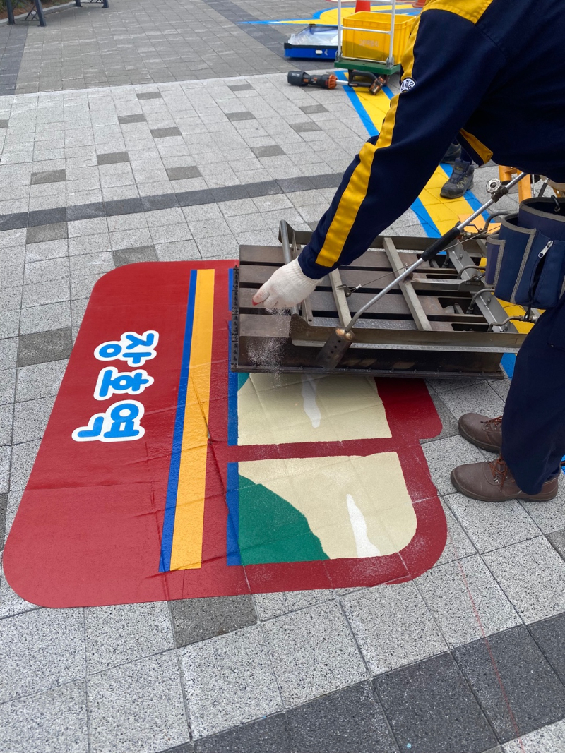 KakaoTalk_20250501_110148592_06.jpg